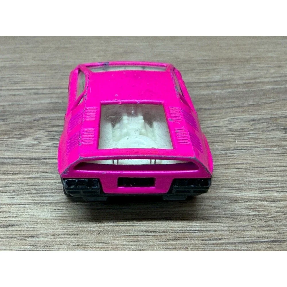 Corgi Juniors Whizzwheels Pink Bizzarrini Manta 1:64 Diecast Race Car - Vintage